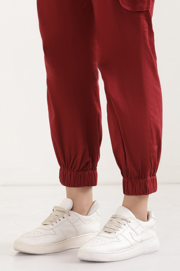 Red Solid Tapered Cotton Pants With Drawstring