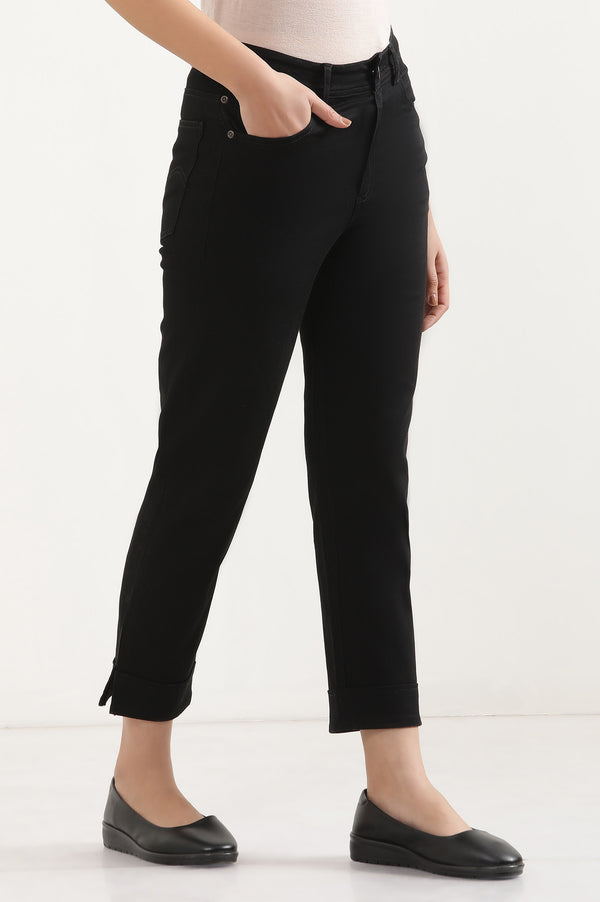 Elleven Women's Black Solid Straight Fit Denim Pants With Side Slit