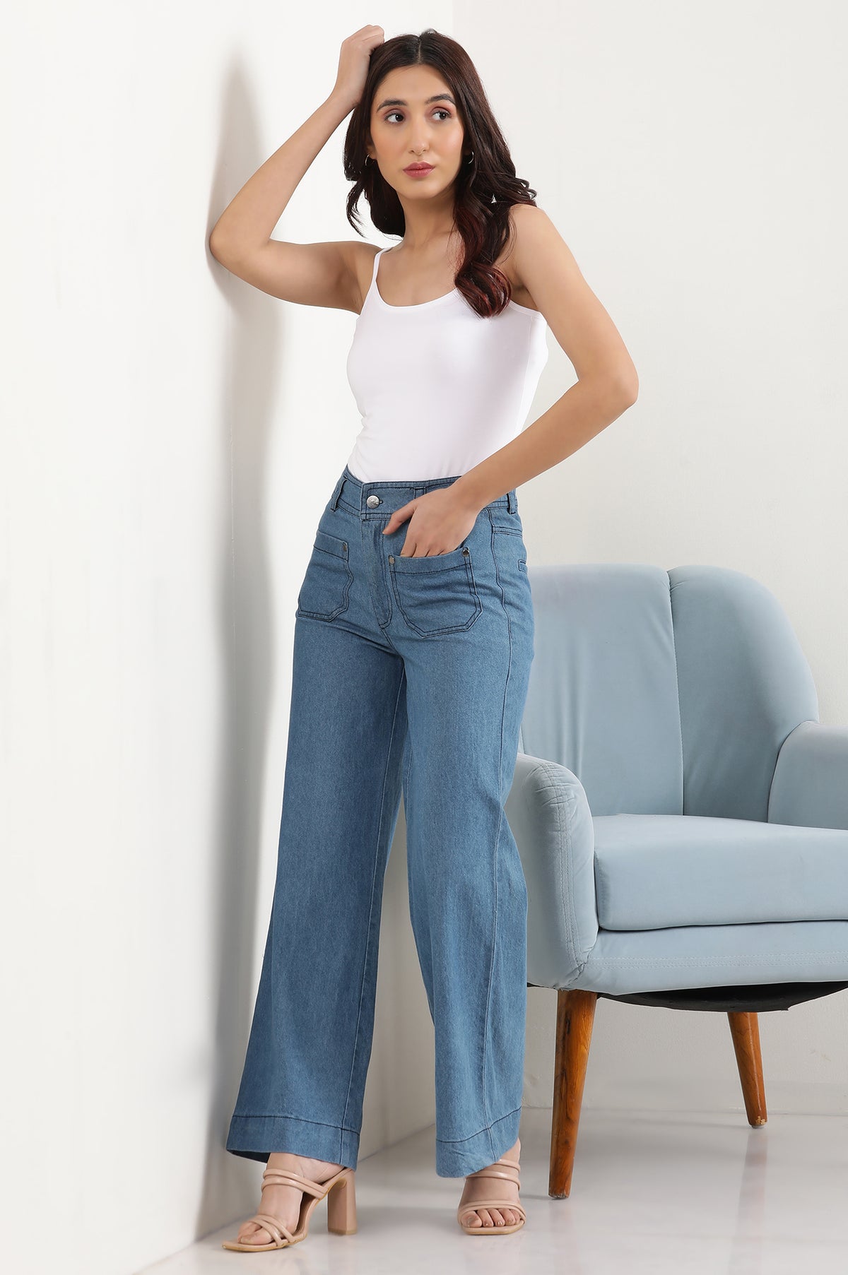 Elleven Women's Light Blue Solid Flared Denim Pants With Button Detail - M