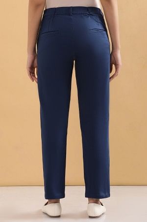 Blue Solid Straight Fit Cotton Pants With Pintuck Detail