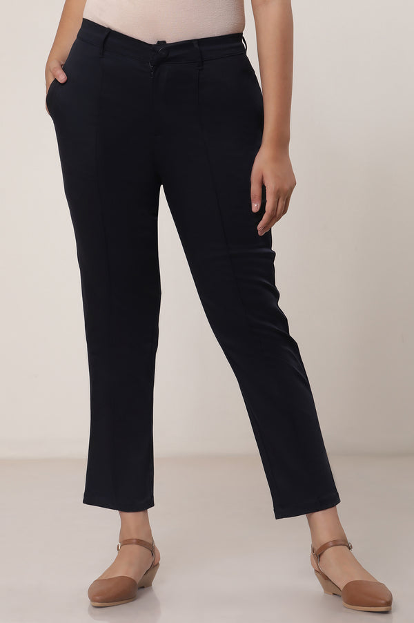 Black Solid Straight Fit Cotton Pants With Button And Zip Closure