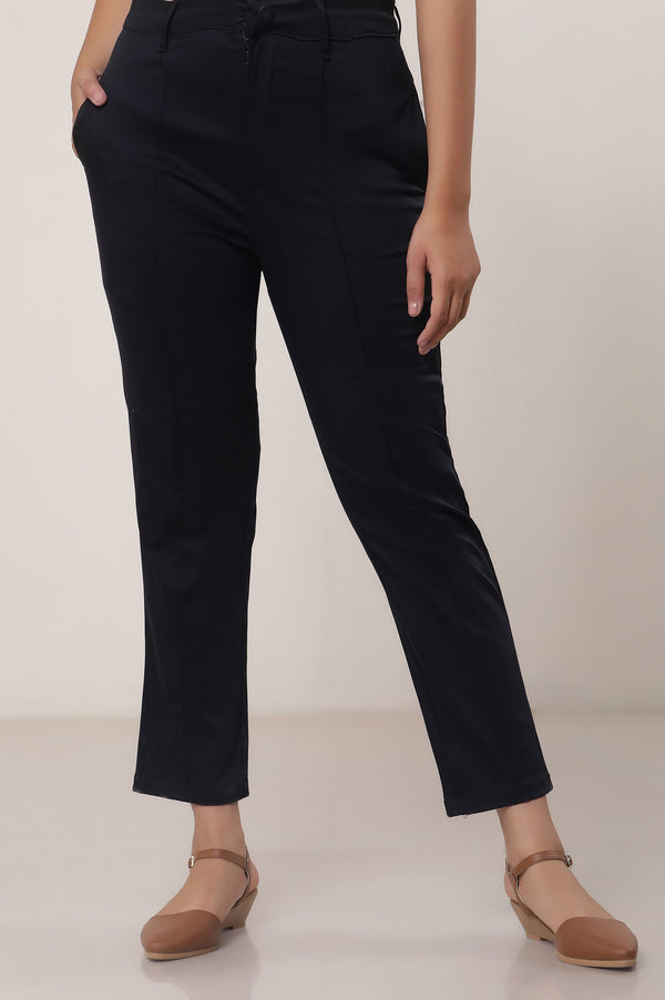 Black Solid Straight Fit Cotton Pants With Button And Zip Closure