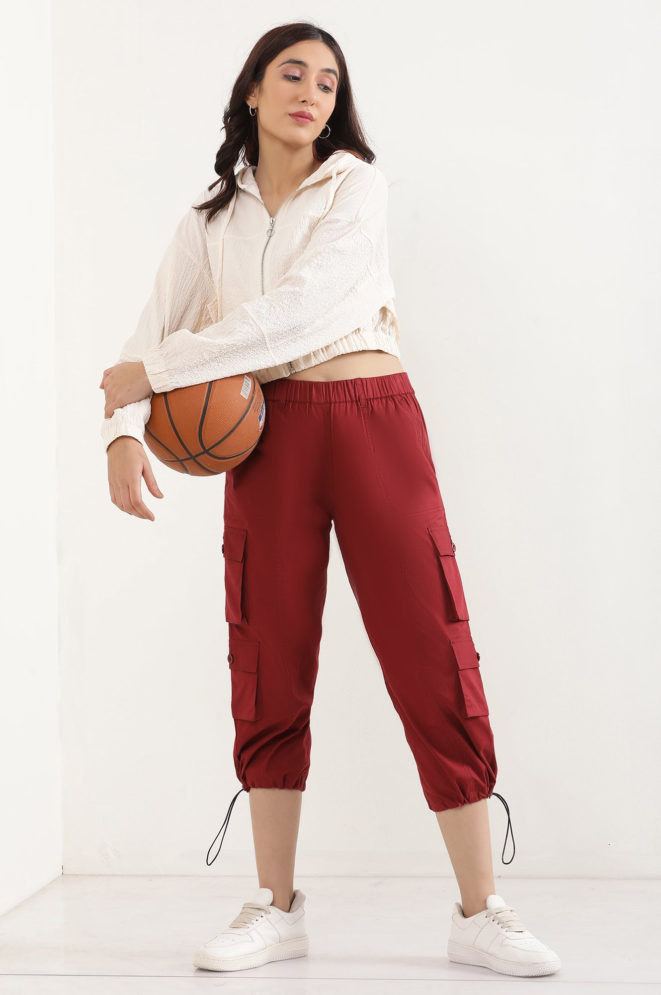 Red Eight Pockets Cropped Cargo