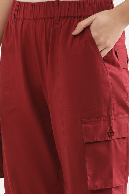 Red Eight Pockets Cropped Cargo