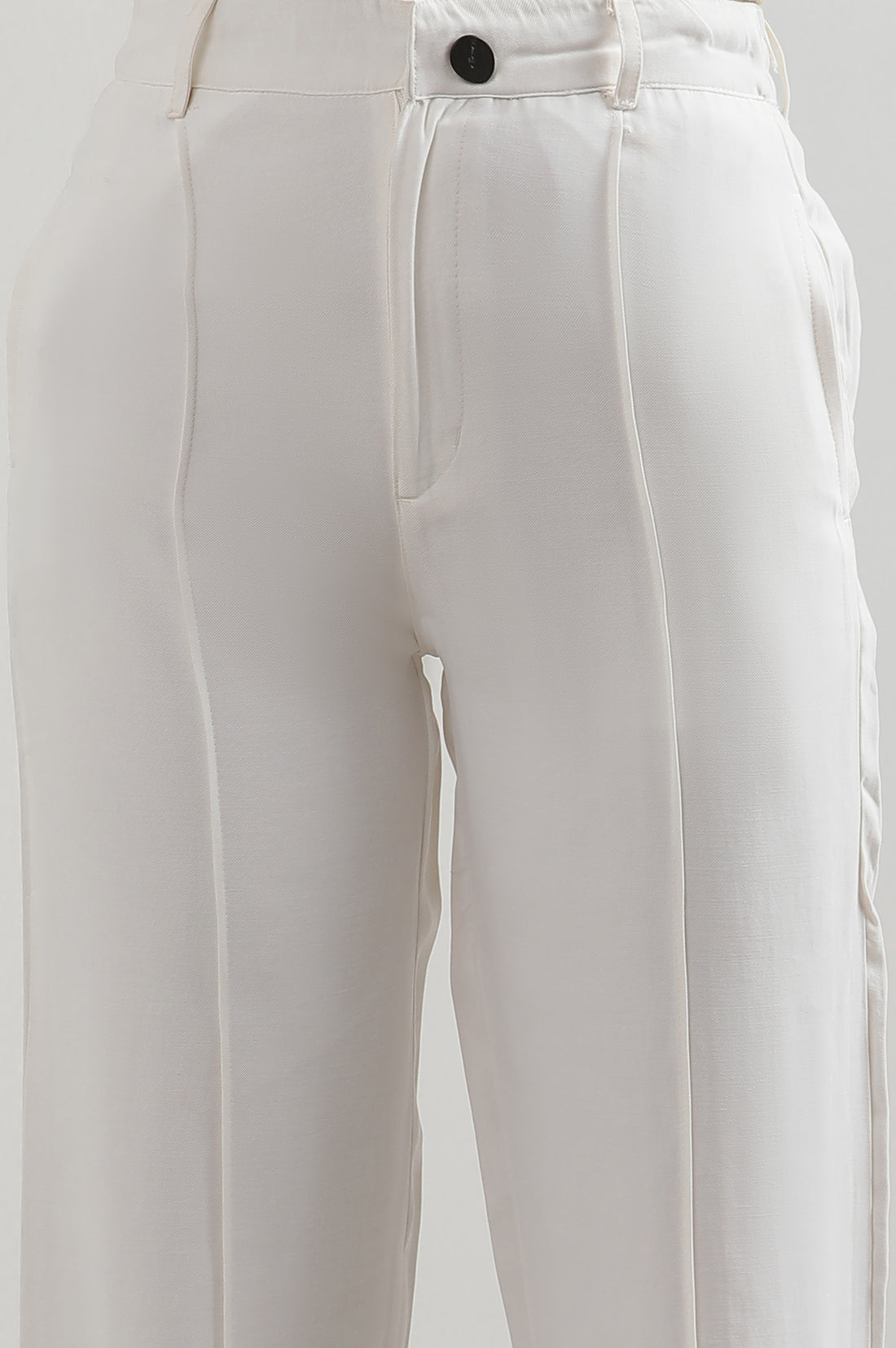 White Solid Rayon Straight Trousers &amp; Pants