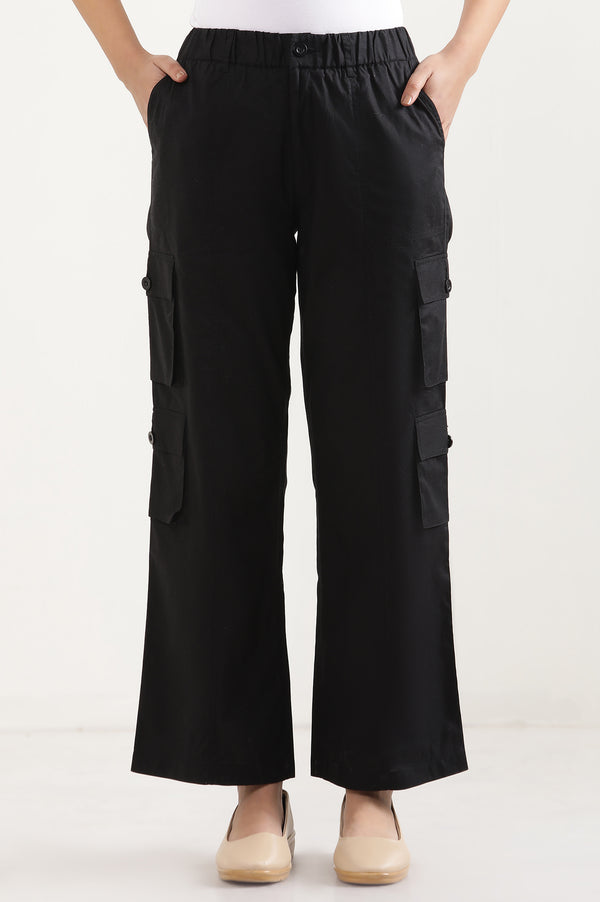 Black Solid Straight Fit Cotton Cargo Pants With Elasticated Waist