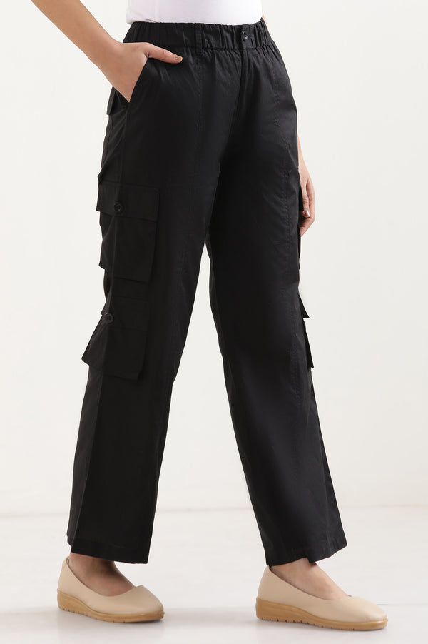 Black Solid Straight Fit Cotton Cargo Pants With Elasticated Waist