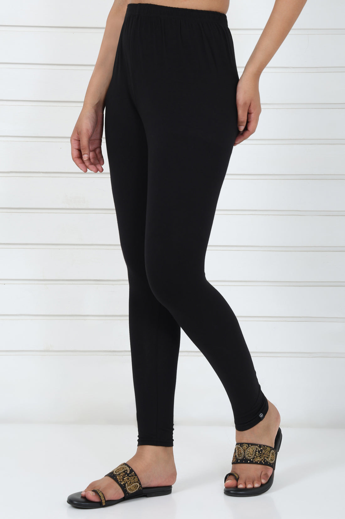Elleven Women&