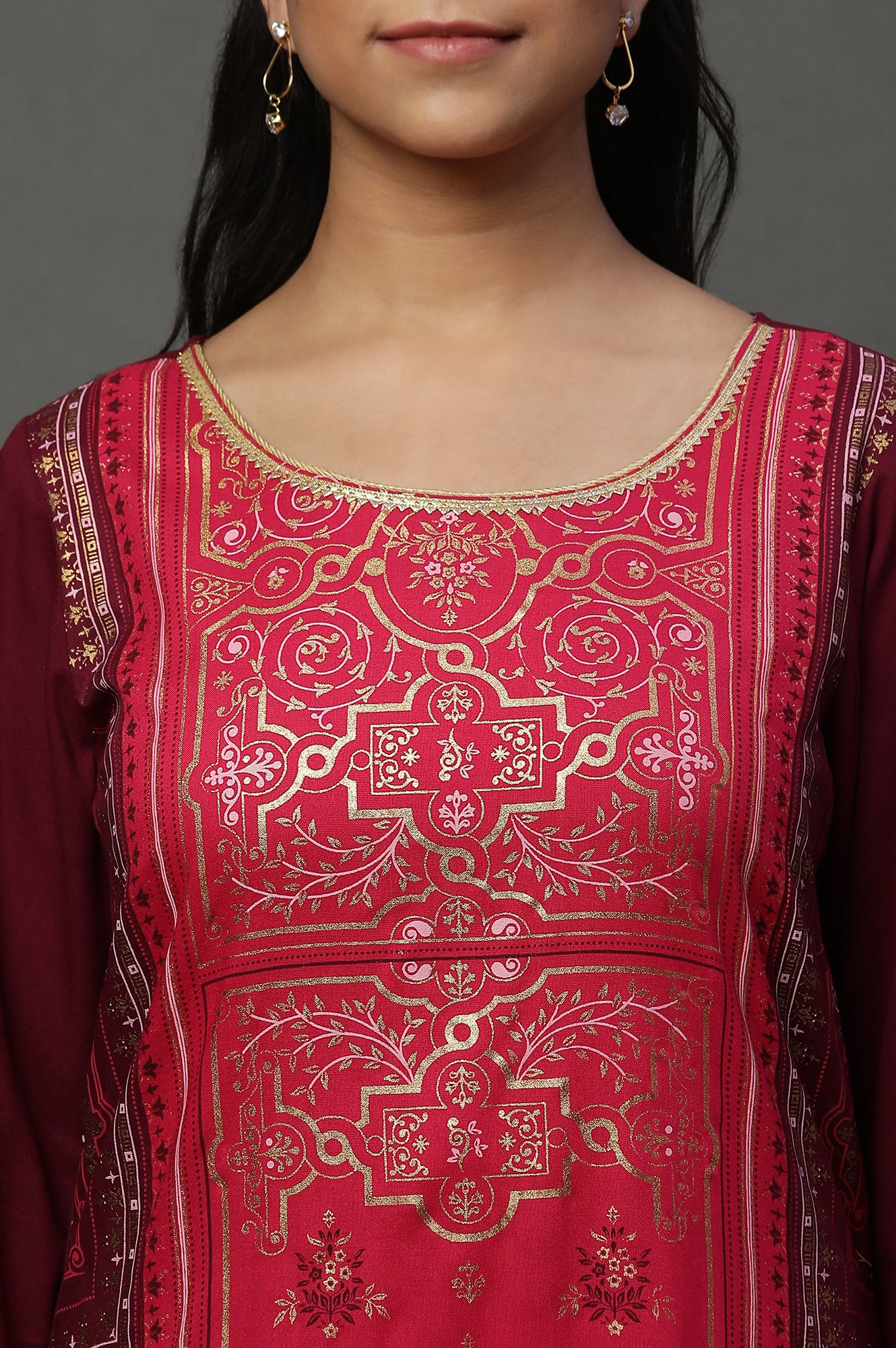 Pink Metallic Embroidered Kurta