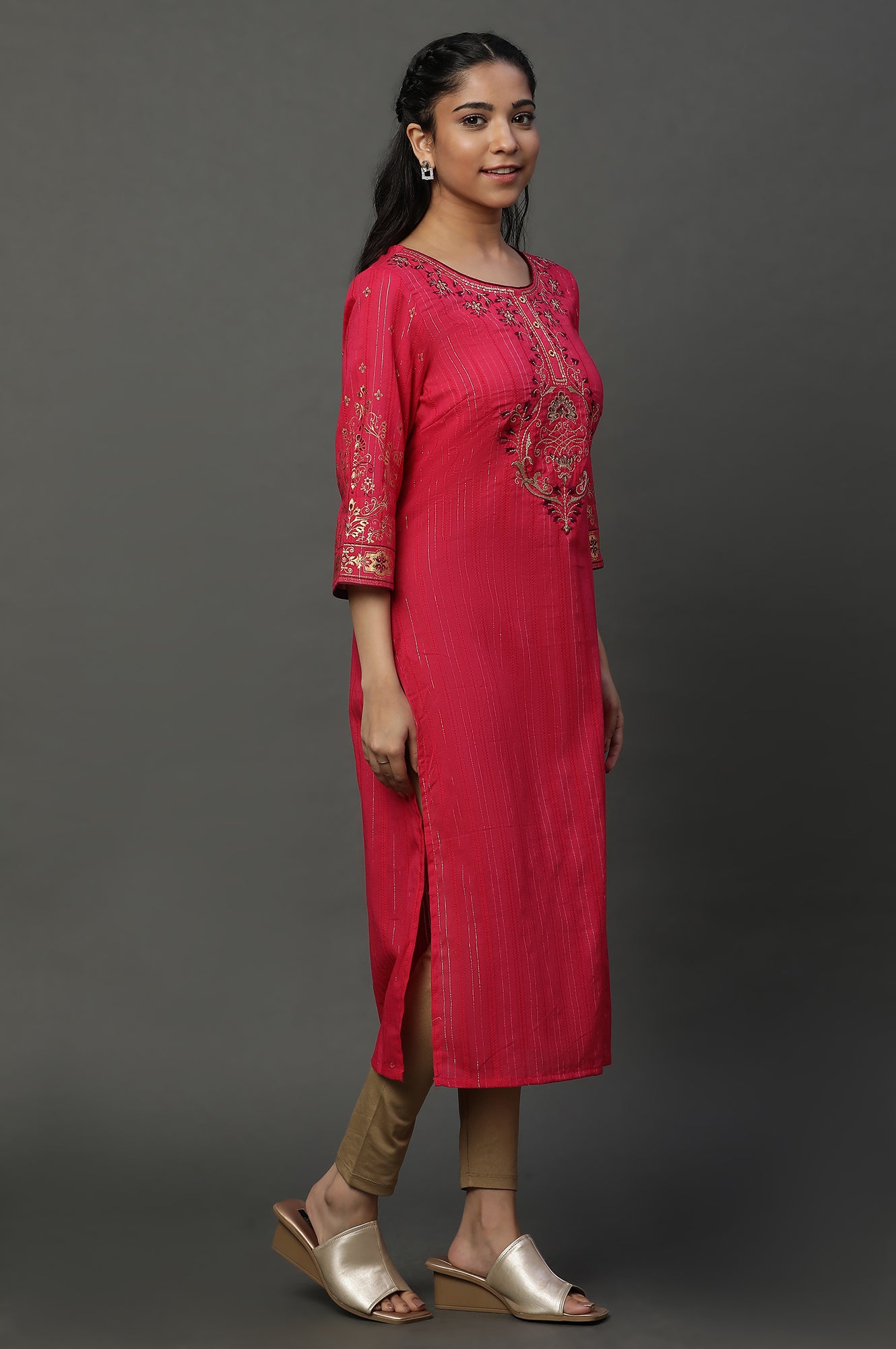 Pink and Wine Foil Printed Festive Kurta