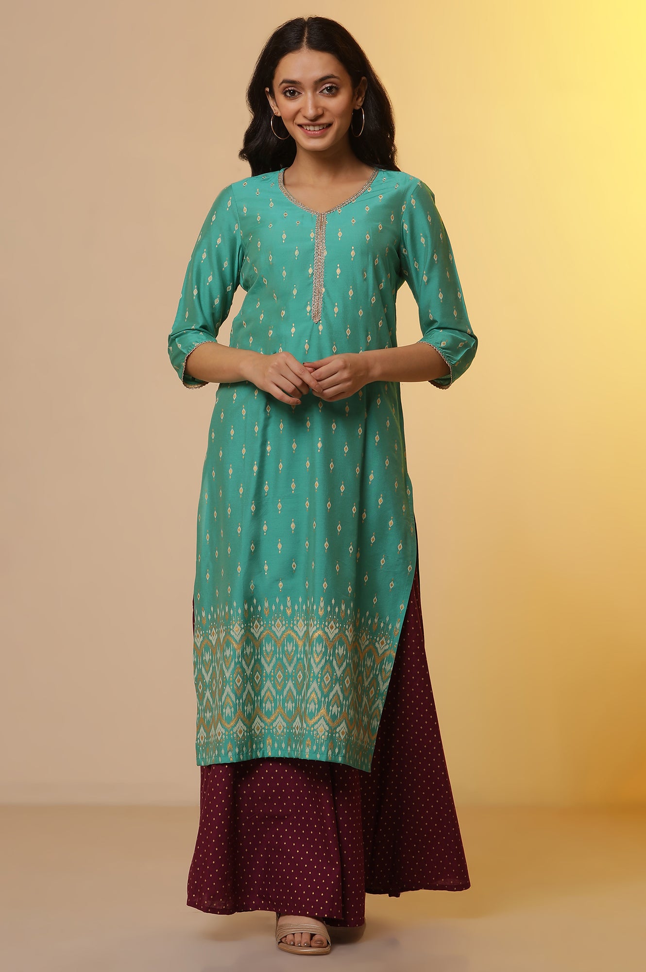 Green Embellished Festive Kurta with Gold Puff Print