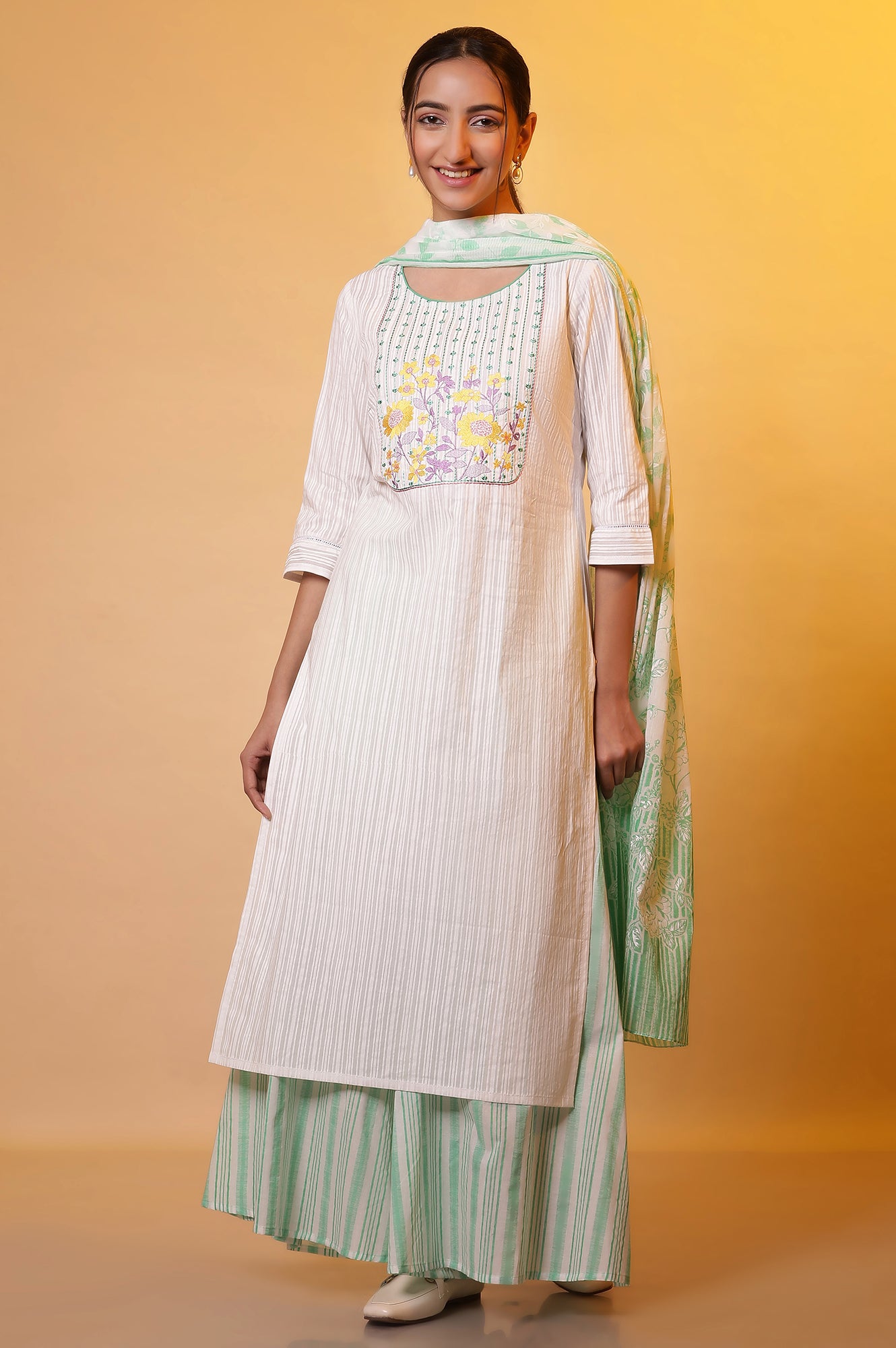 White Embroidered Yoke Kurta