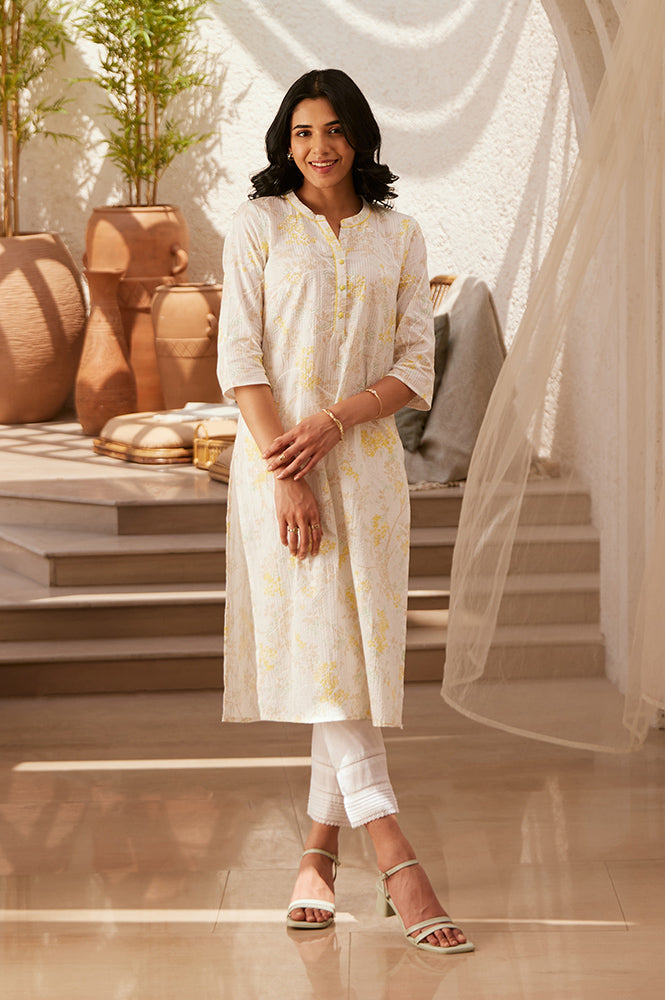 White Textured Cotton Floral Printed Casual Kurta - XS