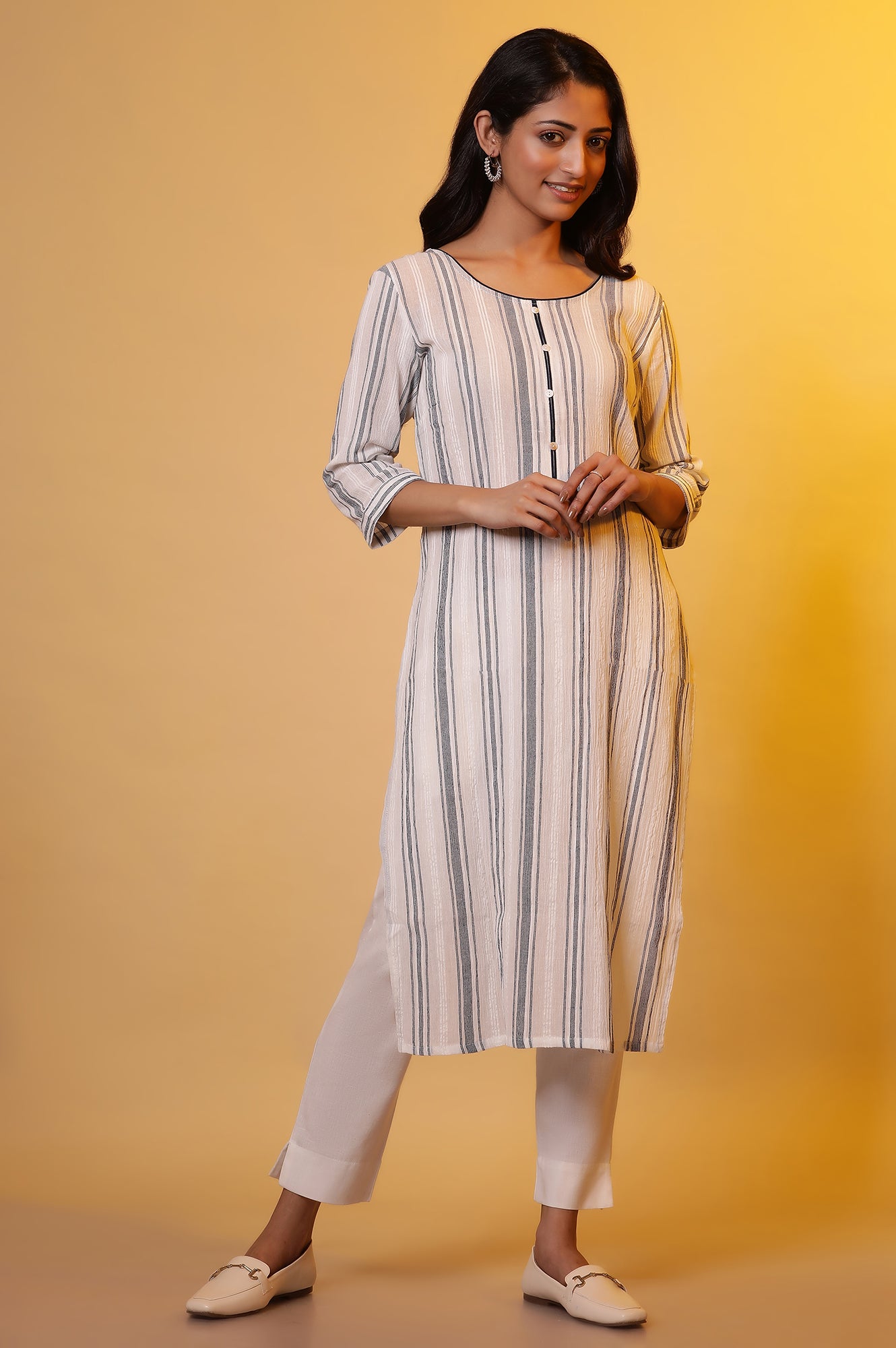 White Yarn-Dyed Striped Kurta