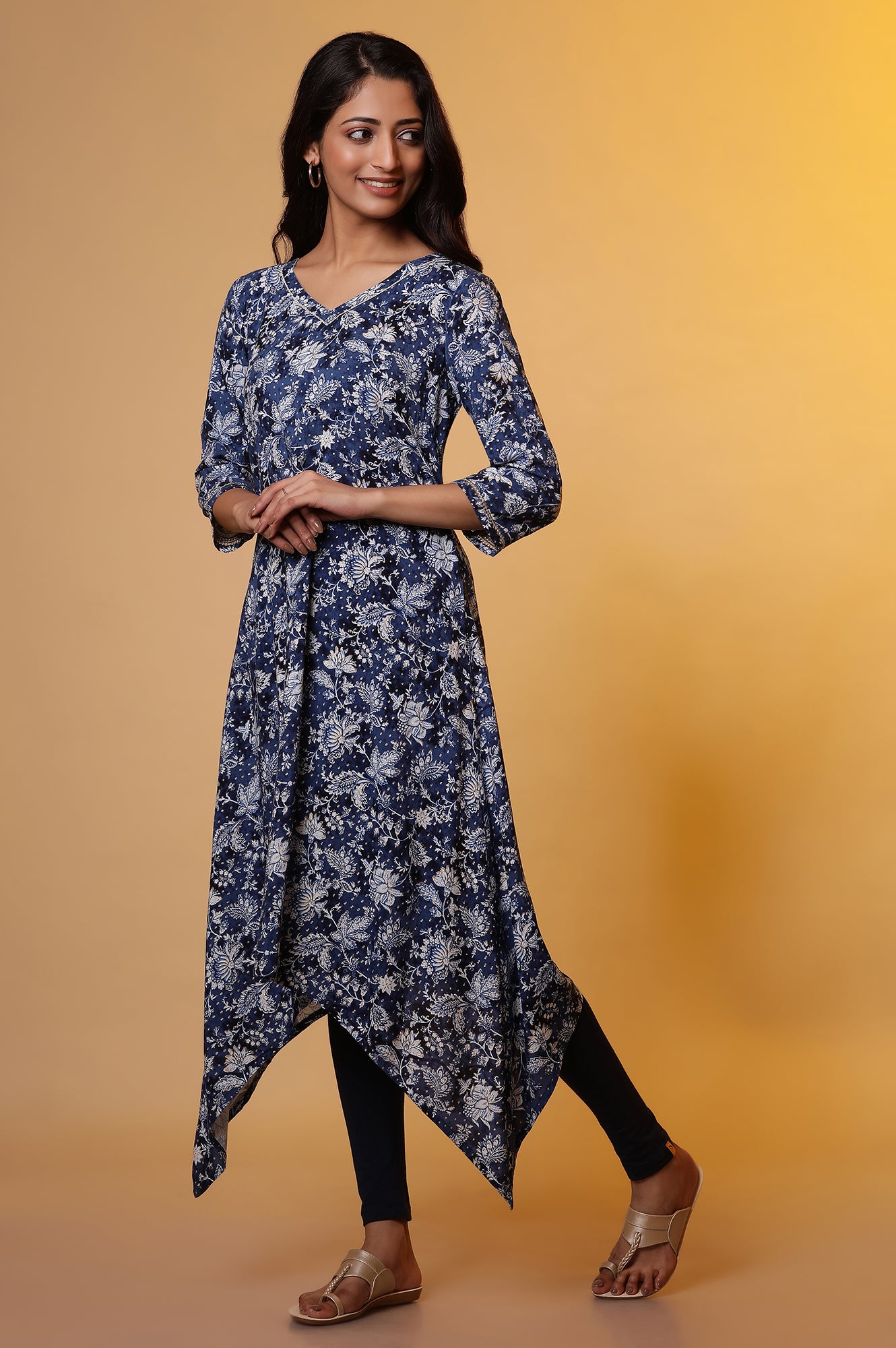 Blue Asymmetrical Floral Printed Kurta