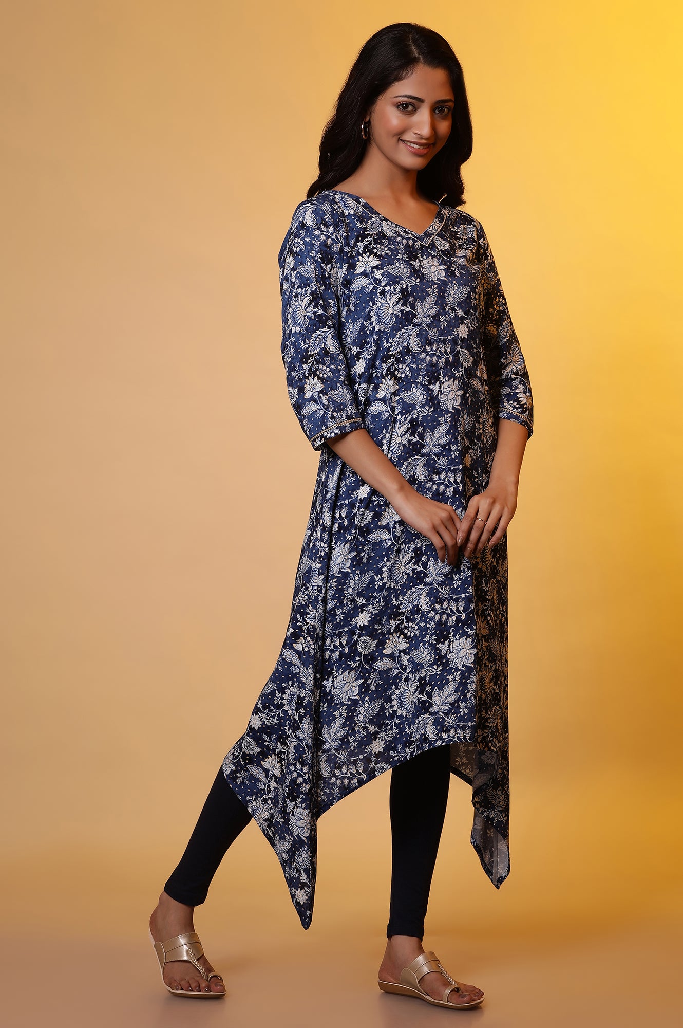 Blue Asymmetrical Floral Printed Kurta