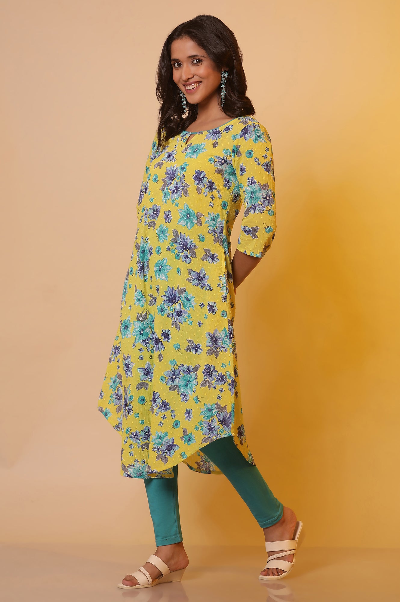 Green Floral Printed Asymmetrical Kurta