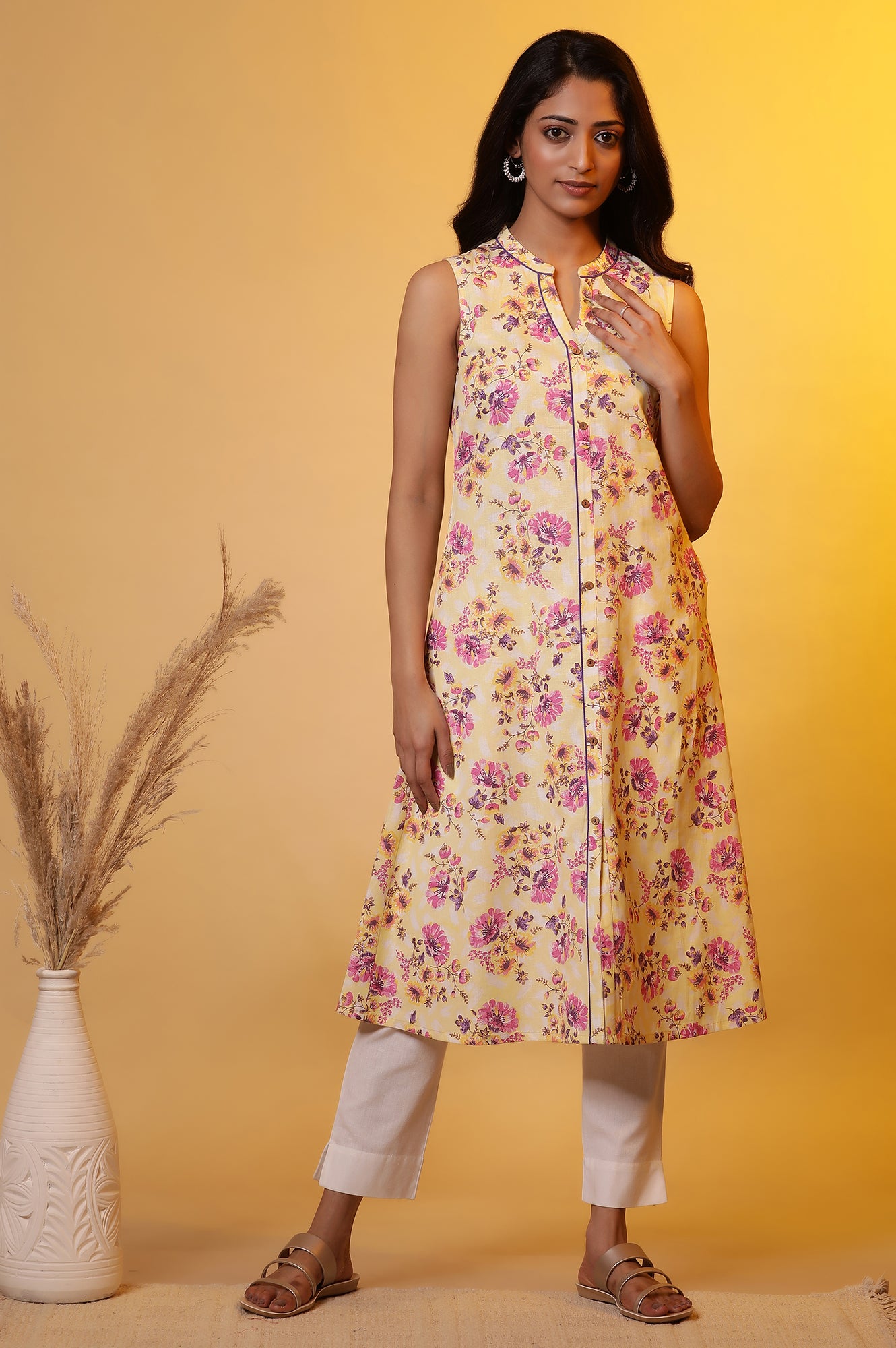 Yellow Sleeveless Floral Printed Kurta