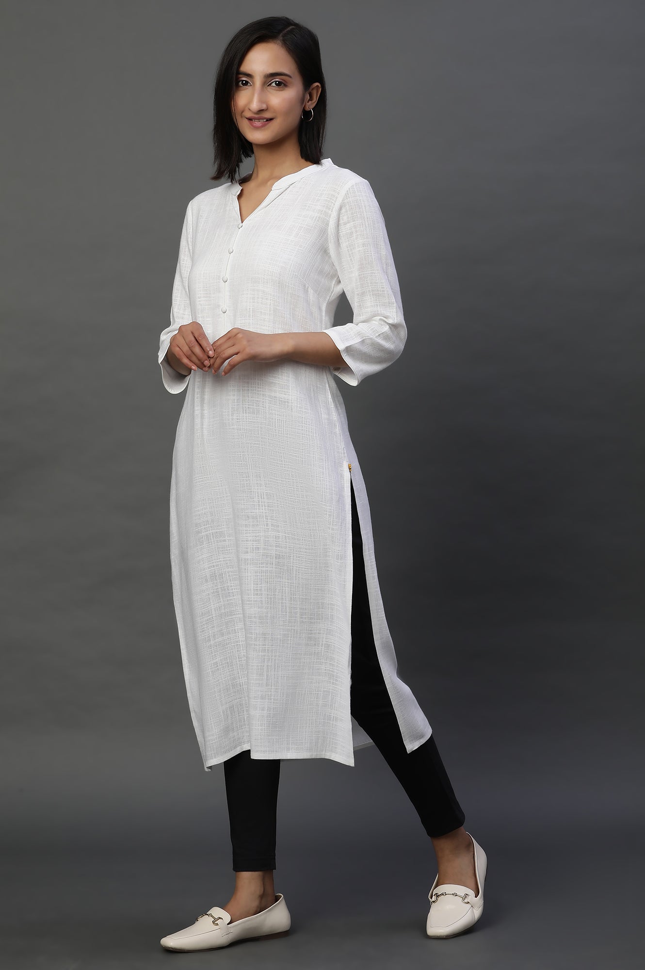 White Mandarin Collar Casual Kurta