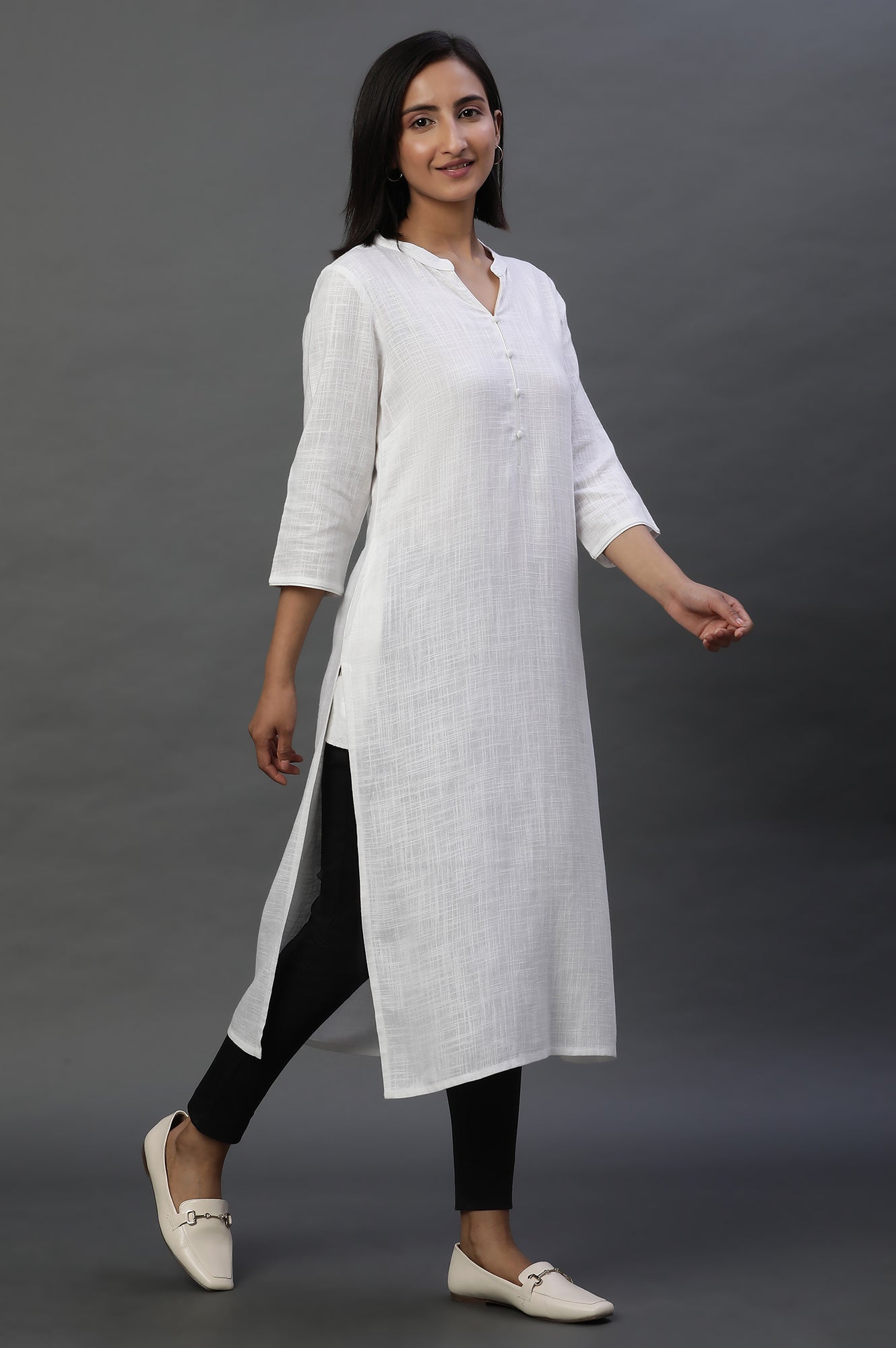 White Mandarin Collar Casual Kurta