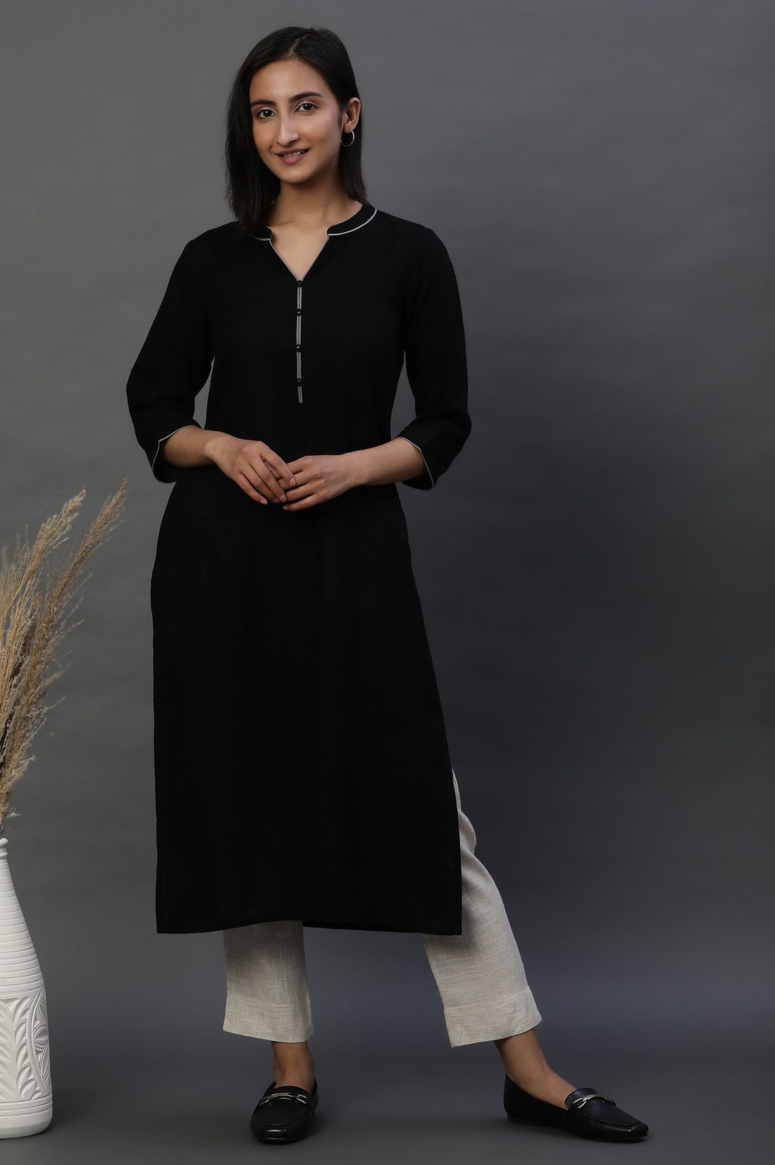 Buy Black Mandarin Collar Casual Kurta Online for Woman | Shop for Aurelia Buy Black Mandarin Collar Casual Kurta Online for Woman | Shop for Aurelia
