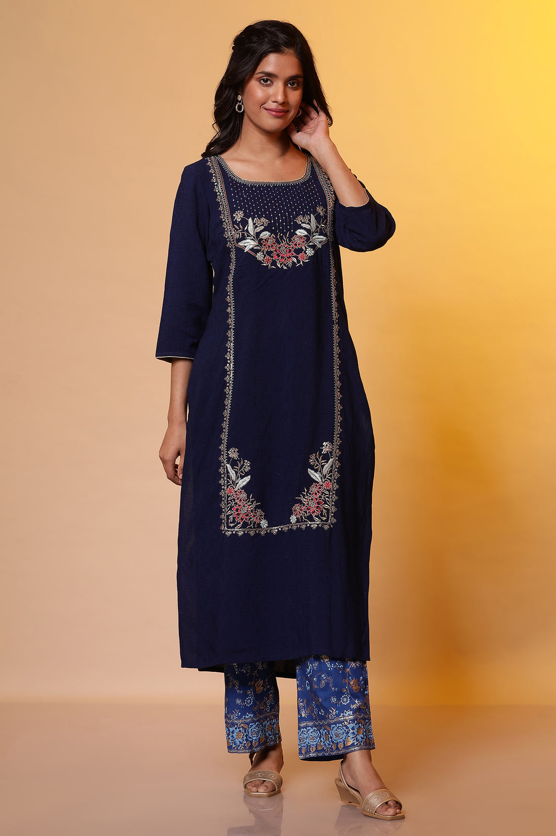 Blue Solid Embroidered Straight Woven Kurta