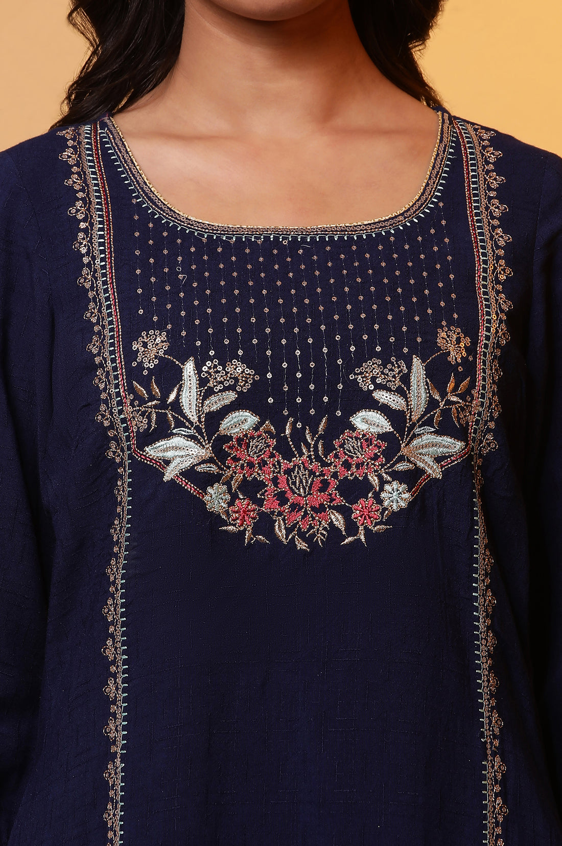 Blue Solid Embroidered Straight Woven Kurta