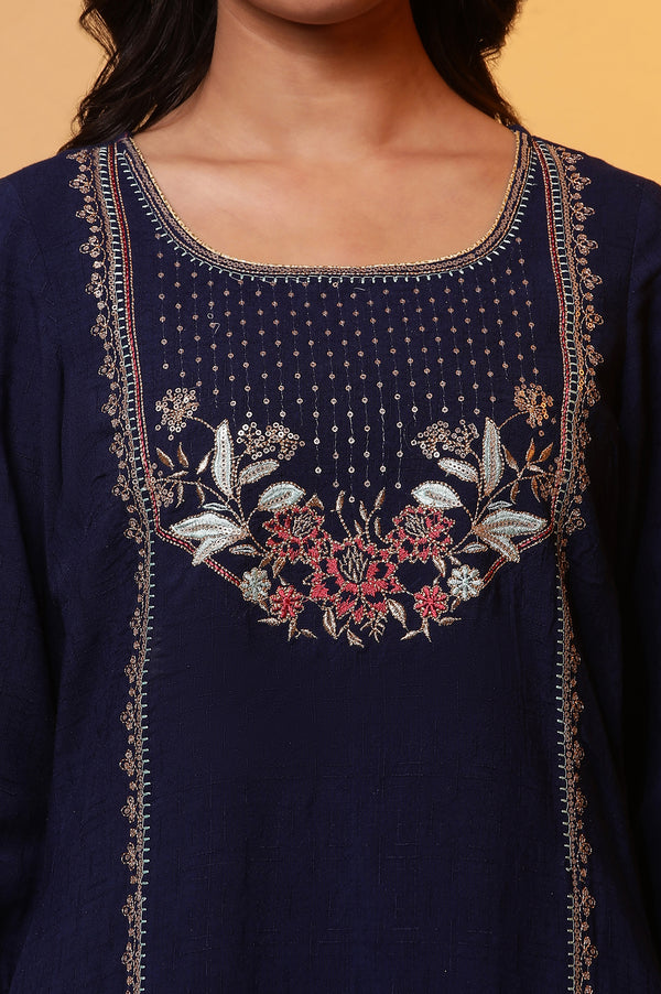 Blue Solid Embroidered Straight Woven Kurta