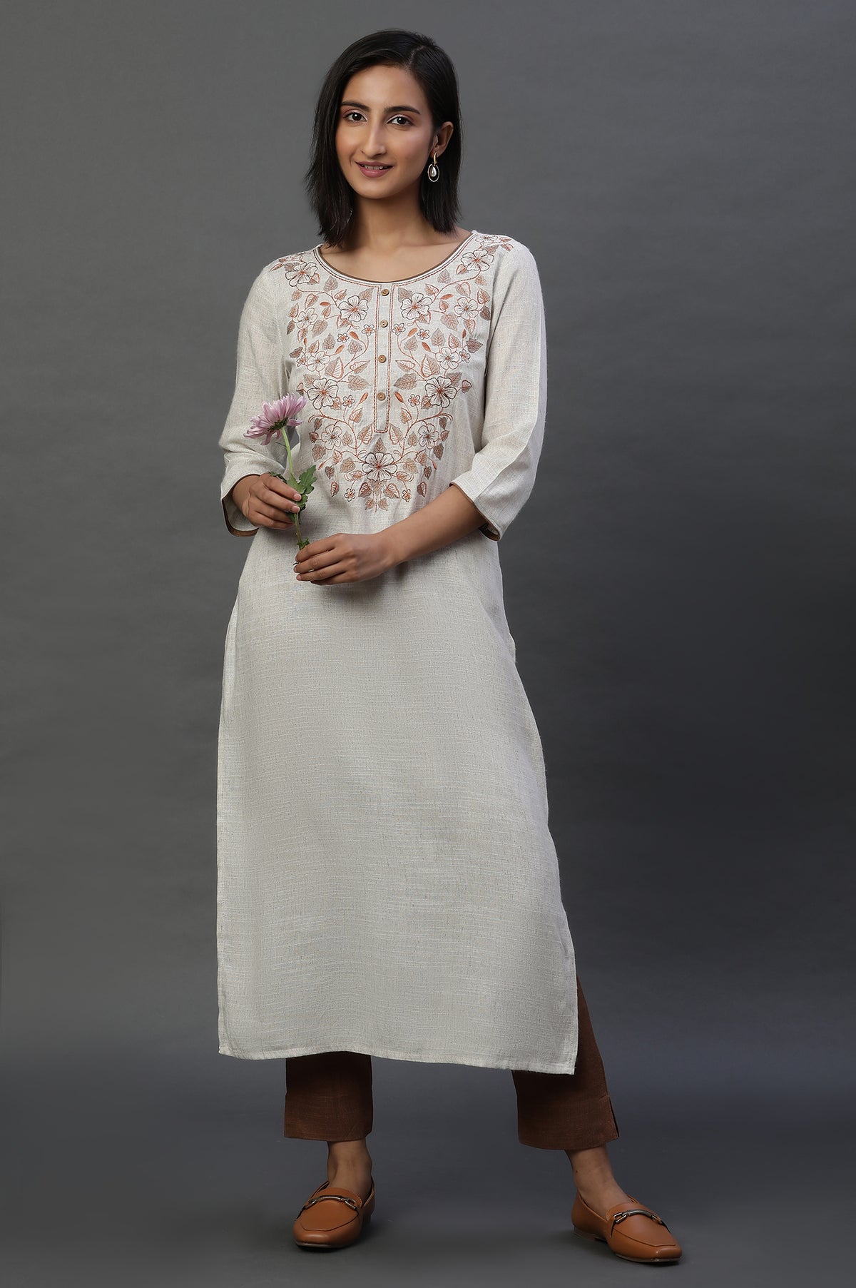 Natural Yarn Dyed Embroidered Kurta - XS