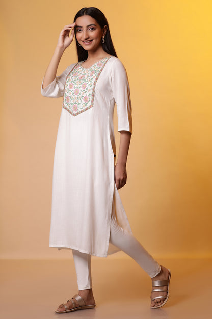 White Metallic Embroidered Kurta