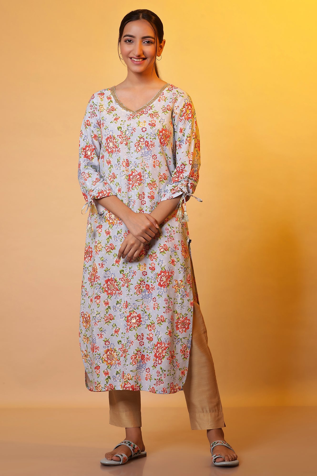 Blue Floral Printed Kurta with Embroidered Neck