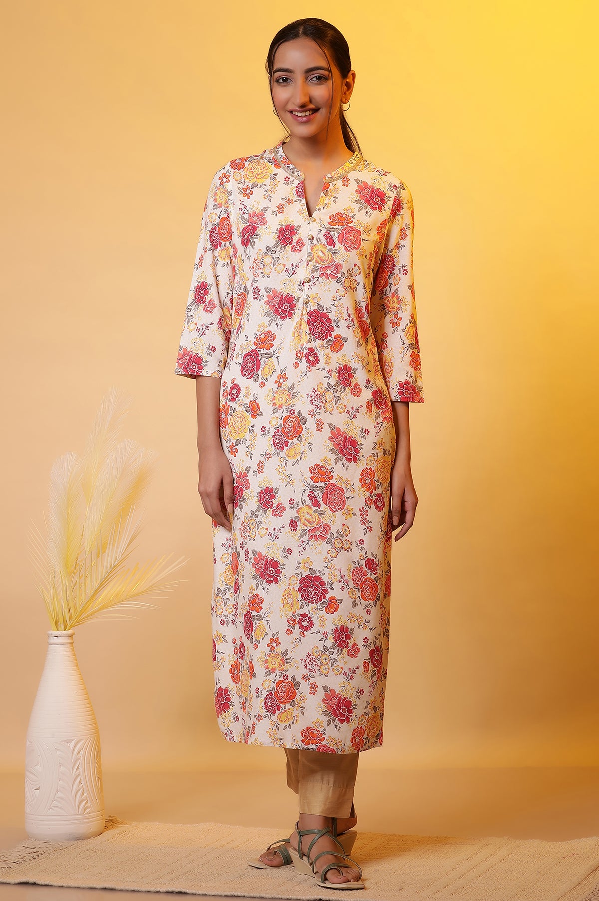 White Straight Kurta with Red Floral Print - XS