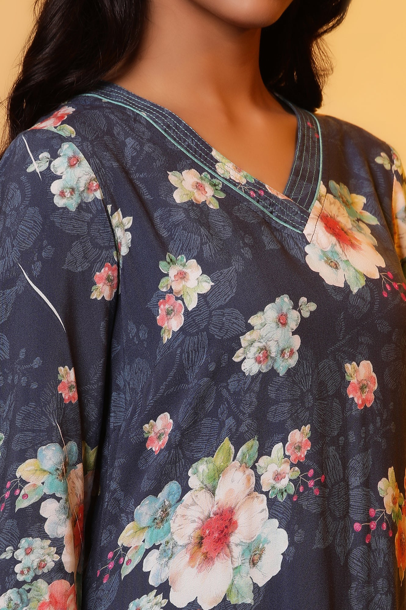 Blue Floral Printed Straight Kurta