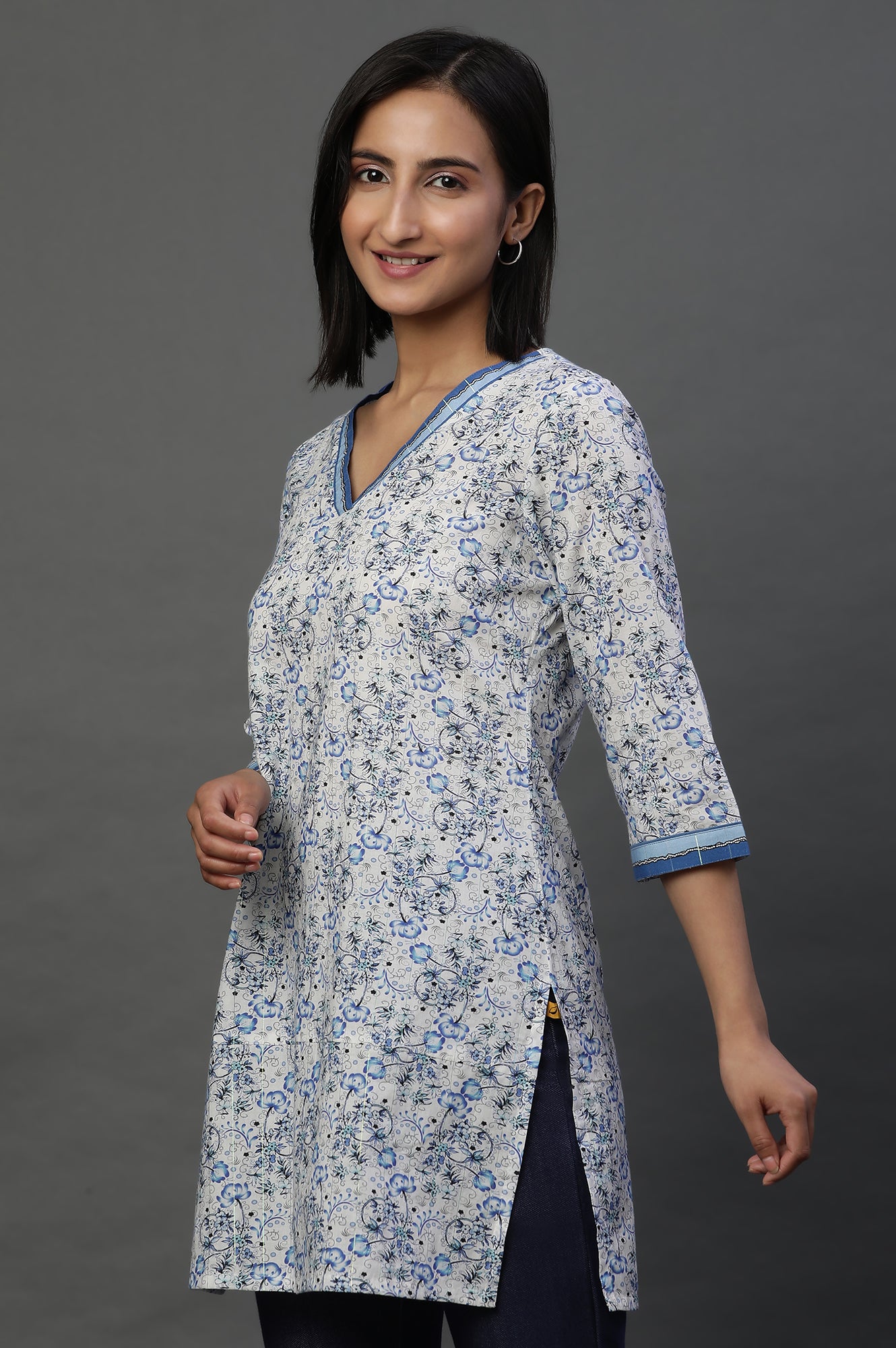 Blue Floral Printed Fusion Kurti