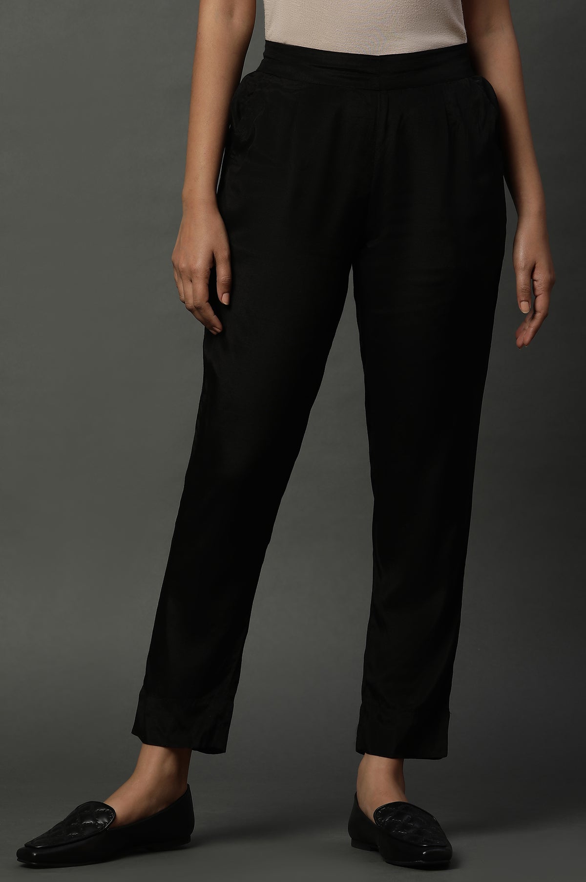 Black Narrow Fit Trousers - S