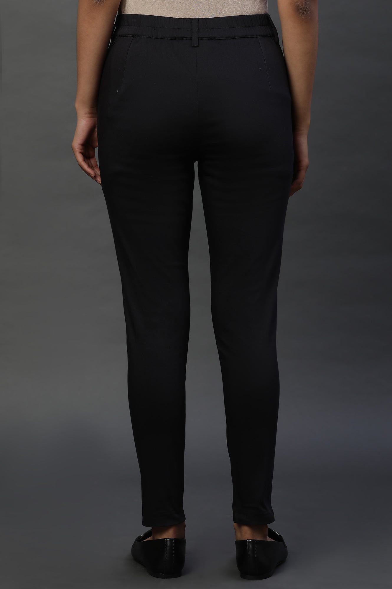 Black Sleek and Comfy Slim Pants