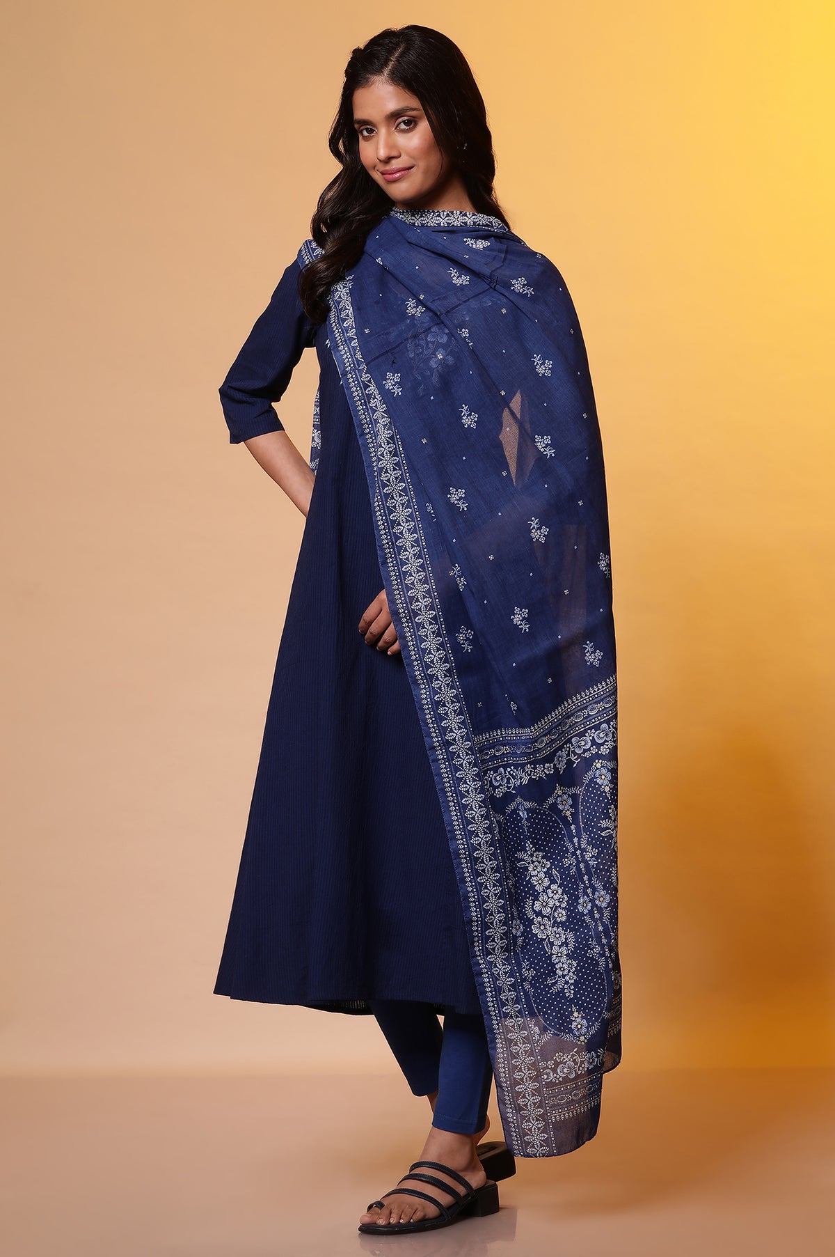 Blue Foil Floral Printed Cotton Dupatta - FS