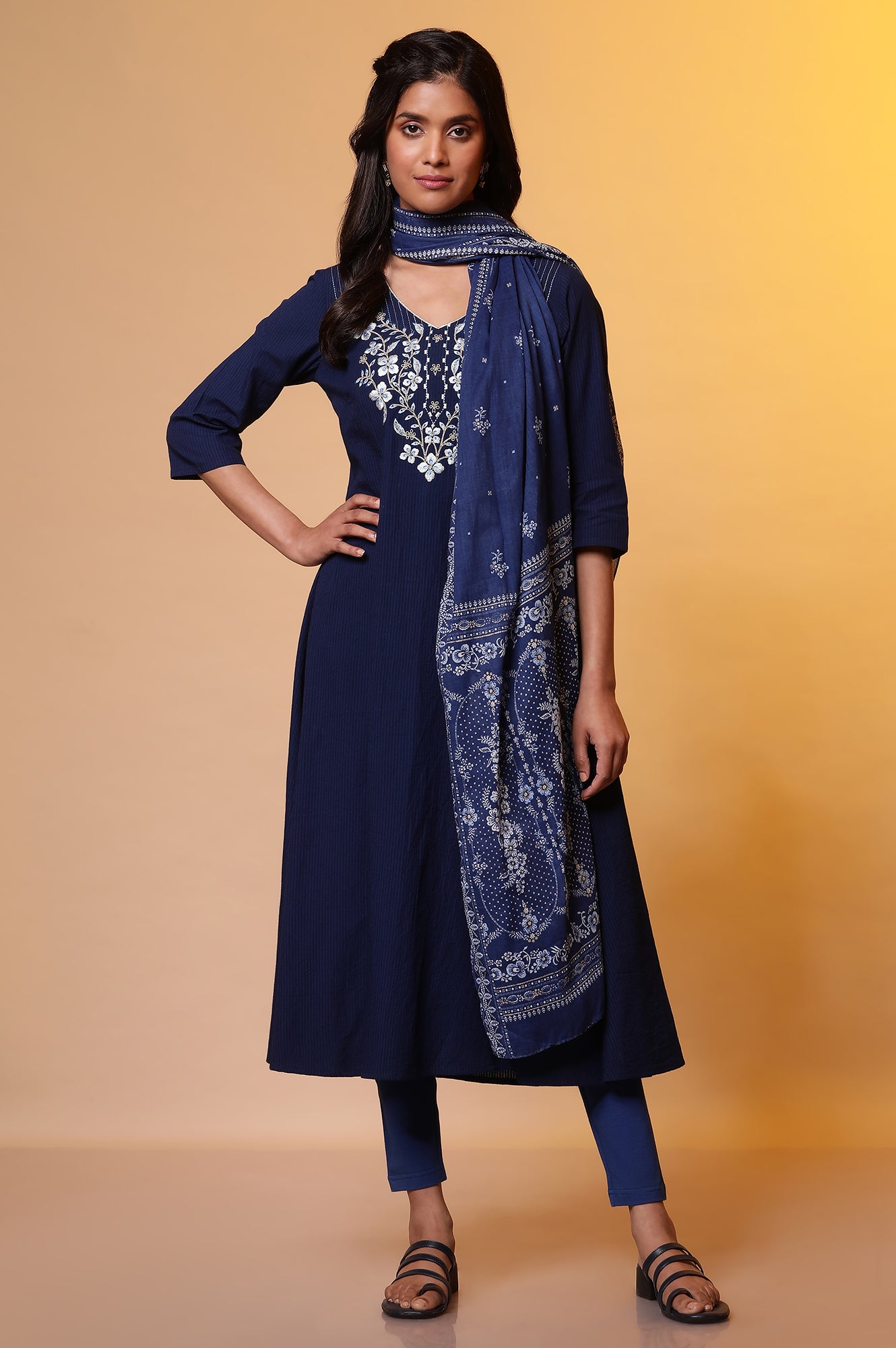 Blue Foil Floral Printed Cotton Dupatta