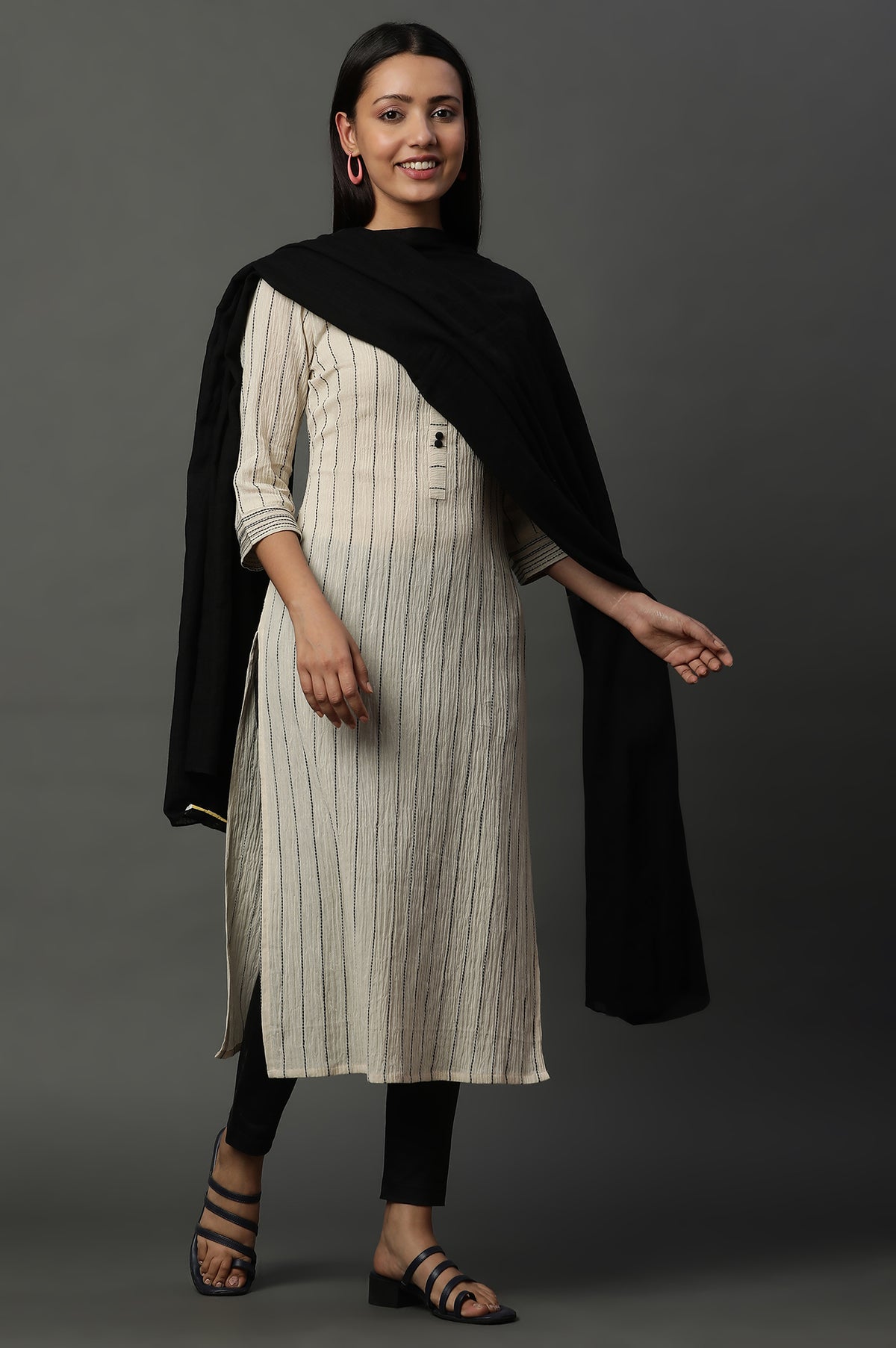 Black Yard Dyed Pure Cotton Soft Dupatta - FS
