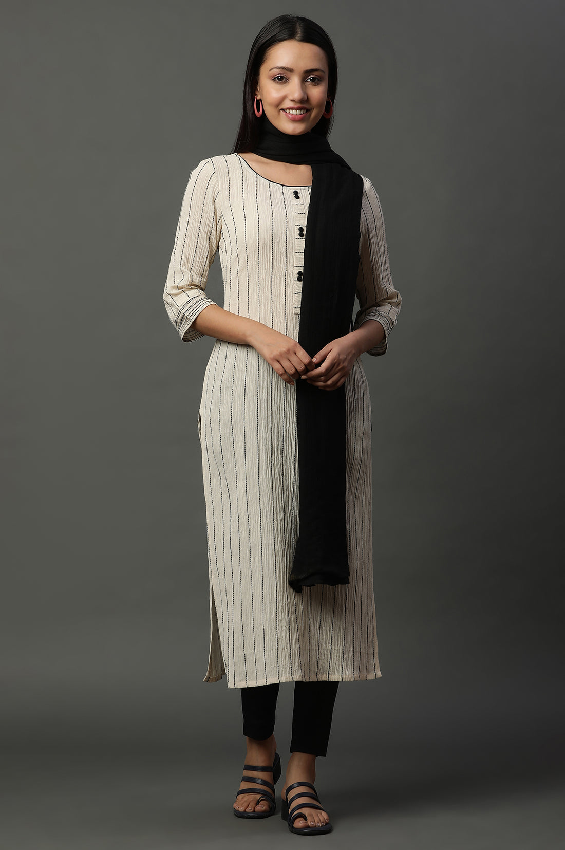 Black Cotton Geometric Printed Dupatta