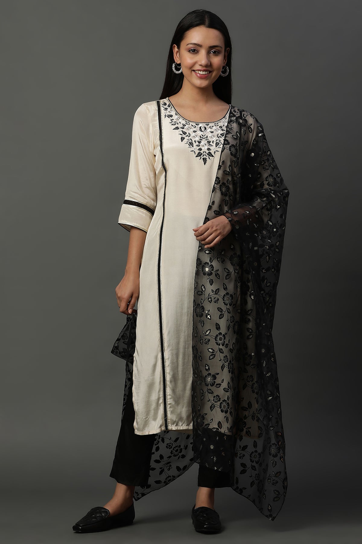 Black Printed Cotton Blend Dupatta - FS