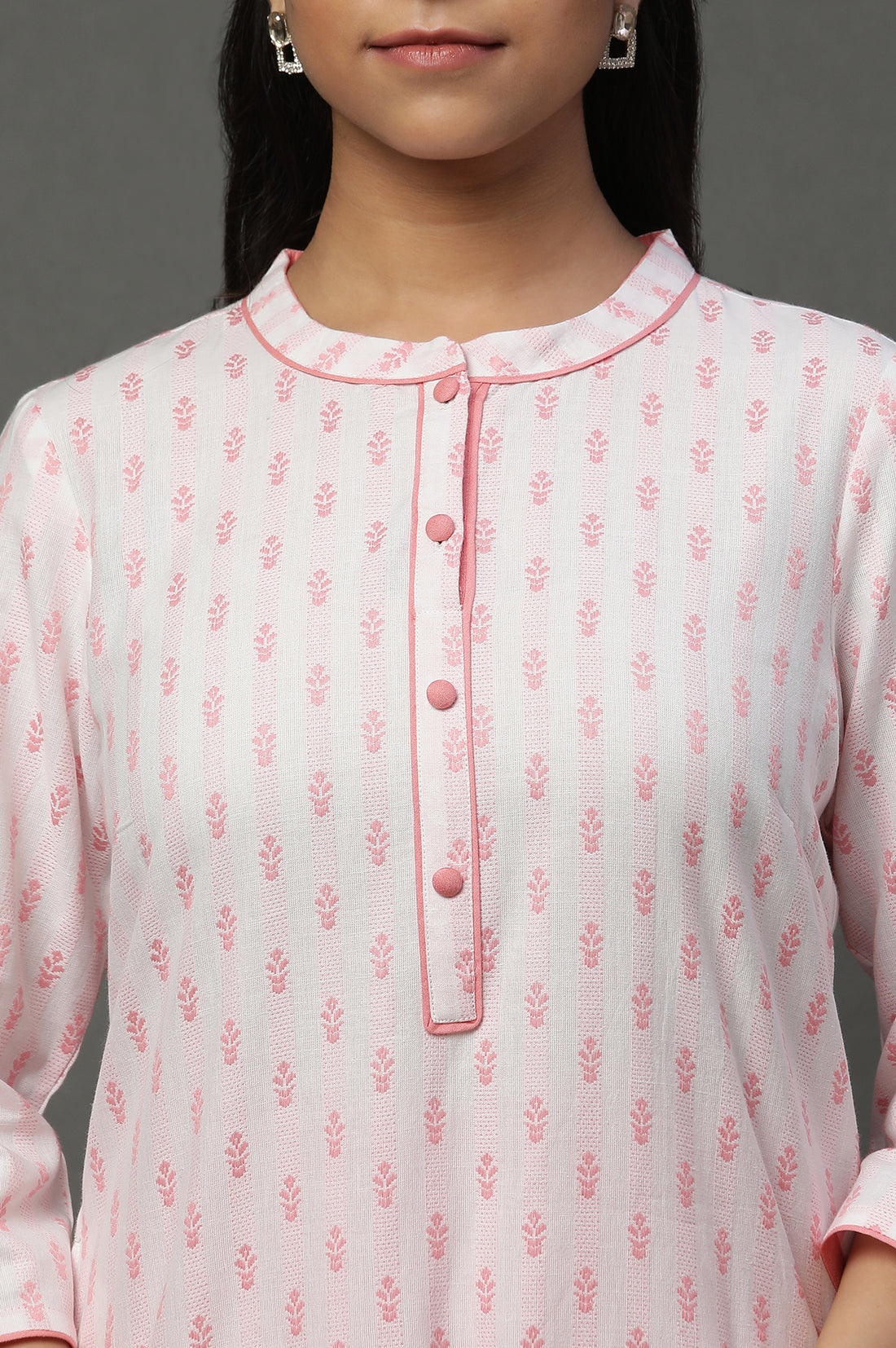 Off White Cotton Floral Printed Kurta and Pink Palazzos Set