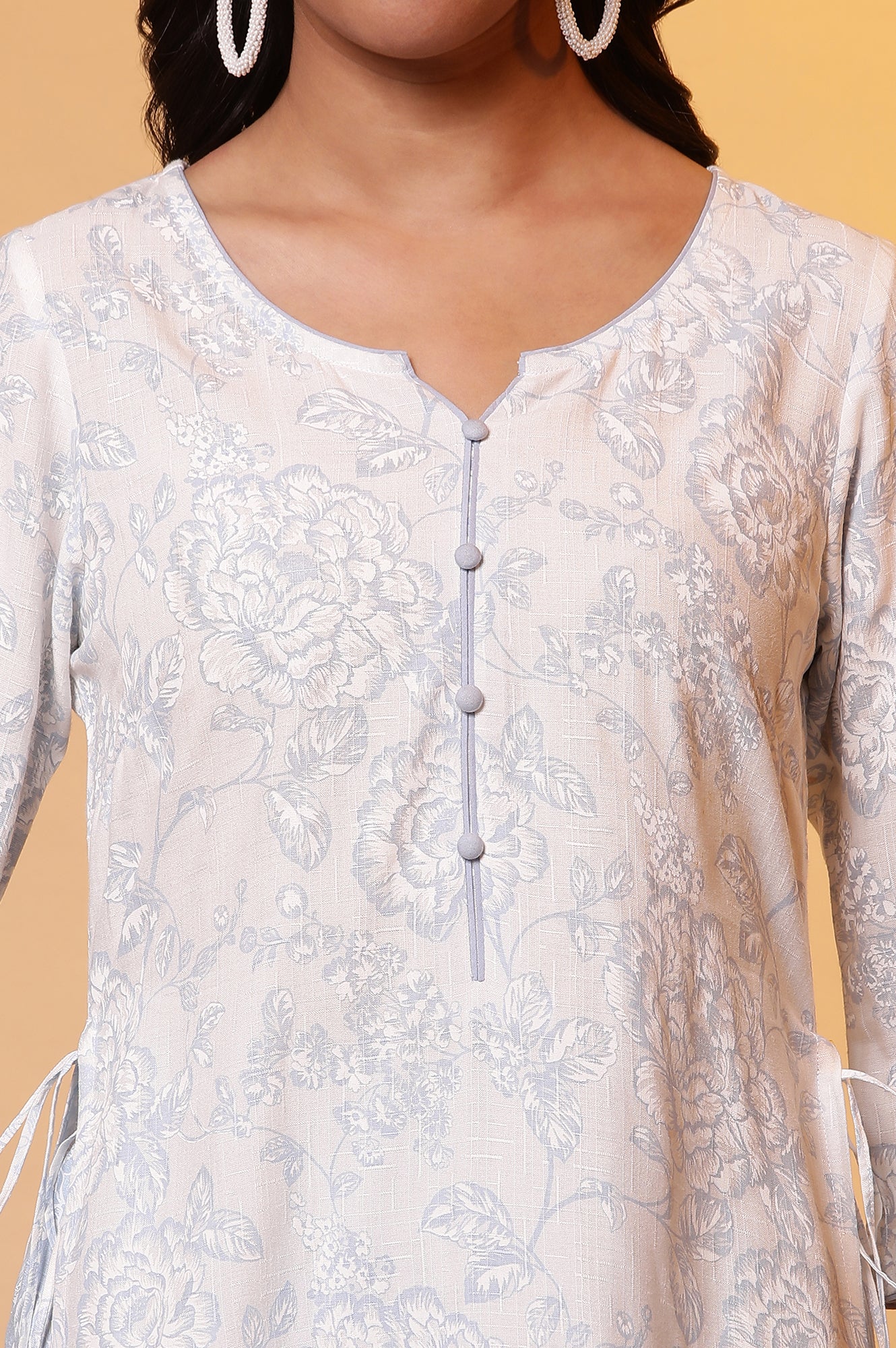 White Floral Printed Kurta and Pants Set