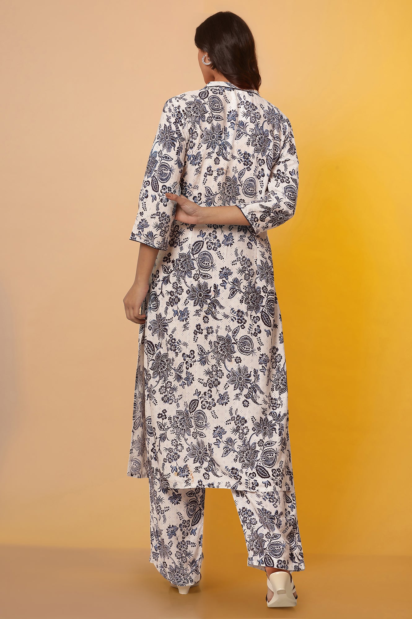 White Floral Printed Kurta and Palazzo Co-ord Set