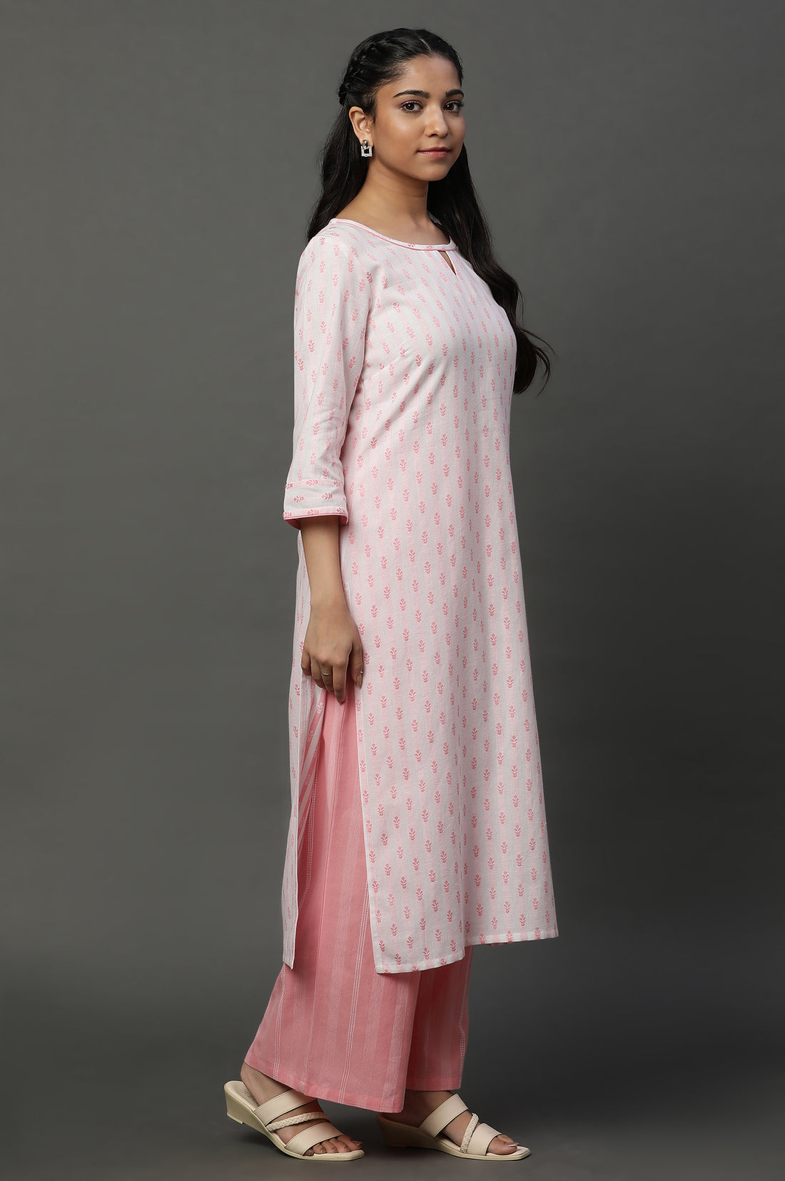 Off White Floral Printed Kurta, Palazzos and Dupatta Set