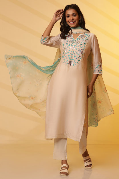 Whote Embroidered Kurta, Trousers and Dupatta Set