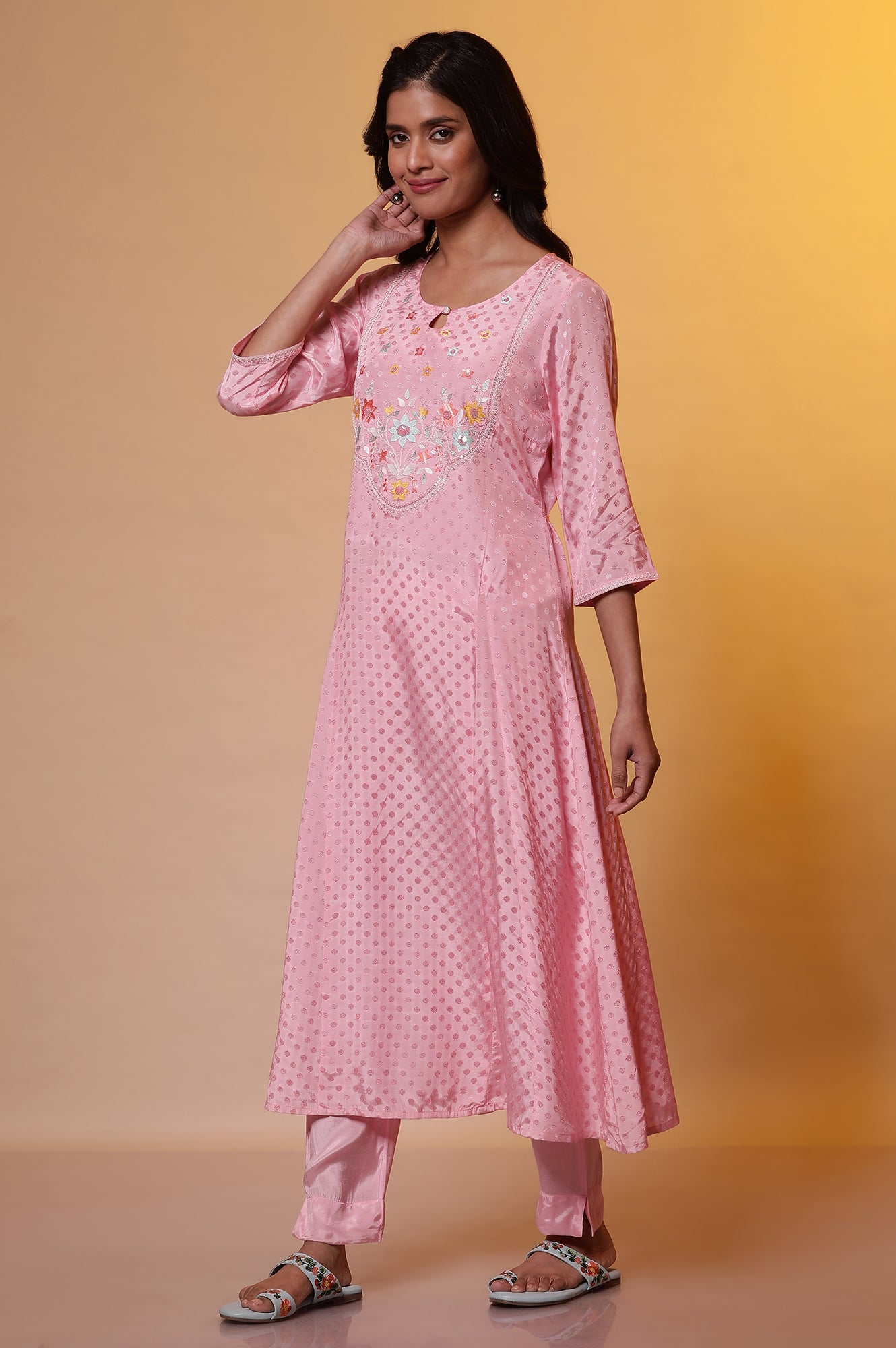 Pink Floral Printed Flared Kurta, Pants and Dupatta Set