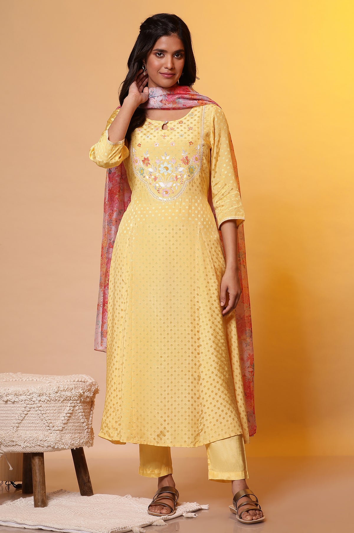 Yellow Floral Printed Flared Kurta, Pants and Dupatta Set - S