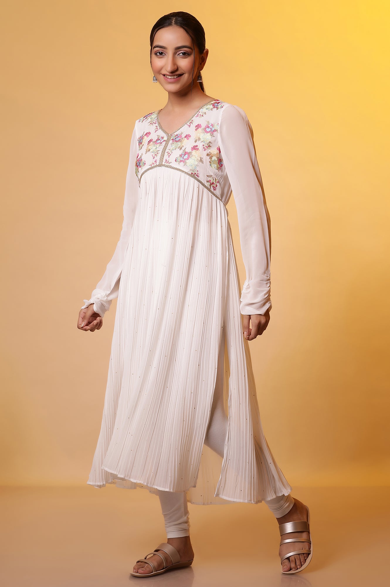 Off-white Embroidered High-Slits Kurta, Tights and Dupatta Set