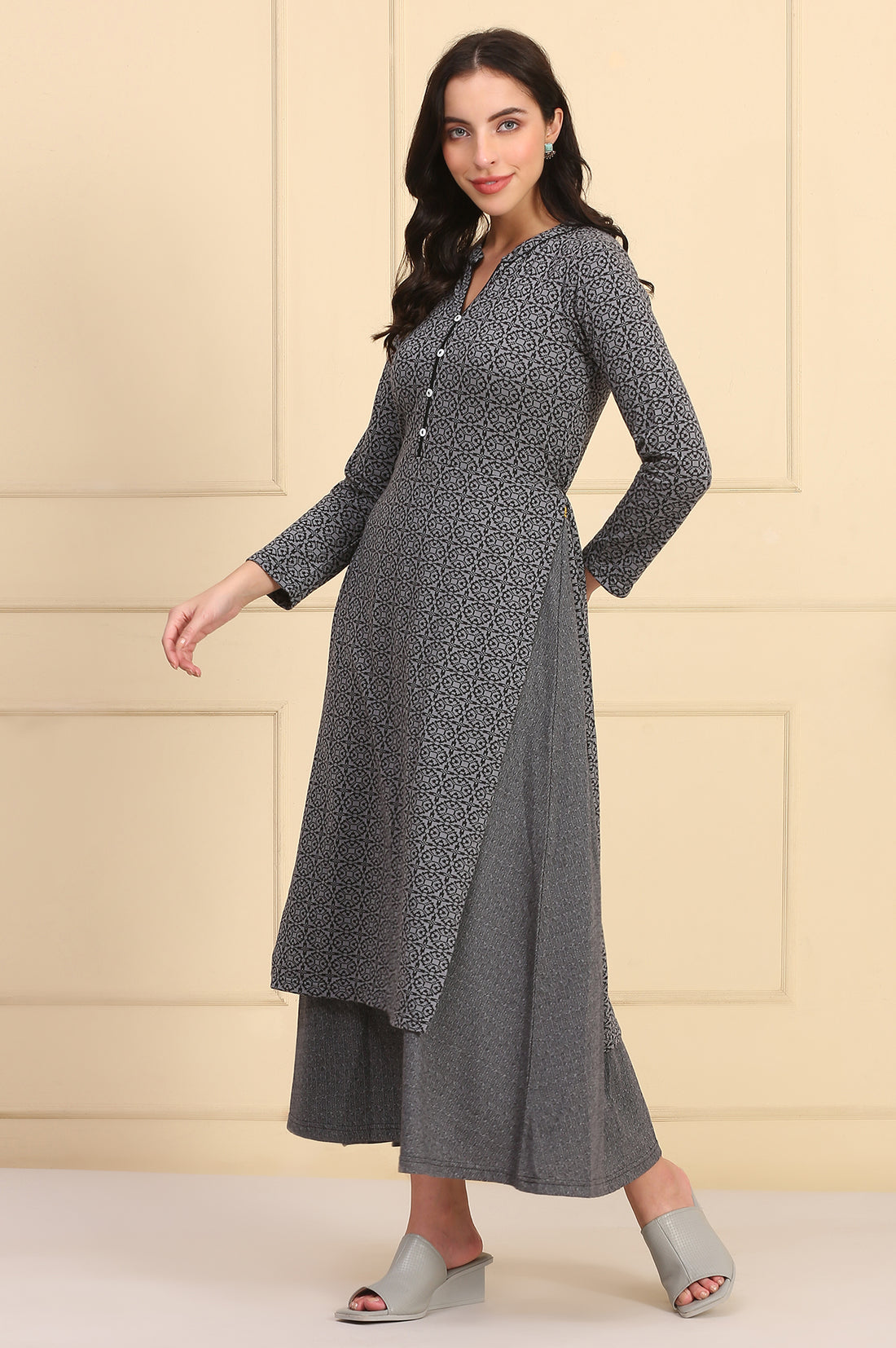 Grey Geometric Printed Yarn Dyed A-line Winter Dress